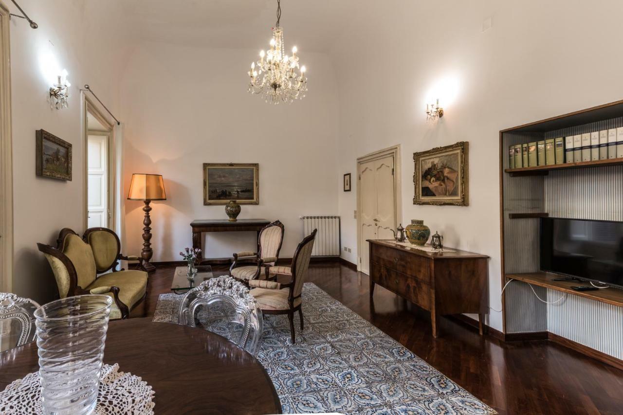 Appartamento Palazzo Pace Al Cassaro Palerme Extérieur photo