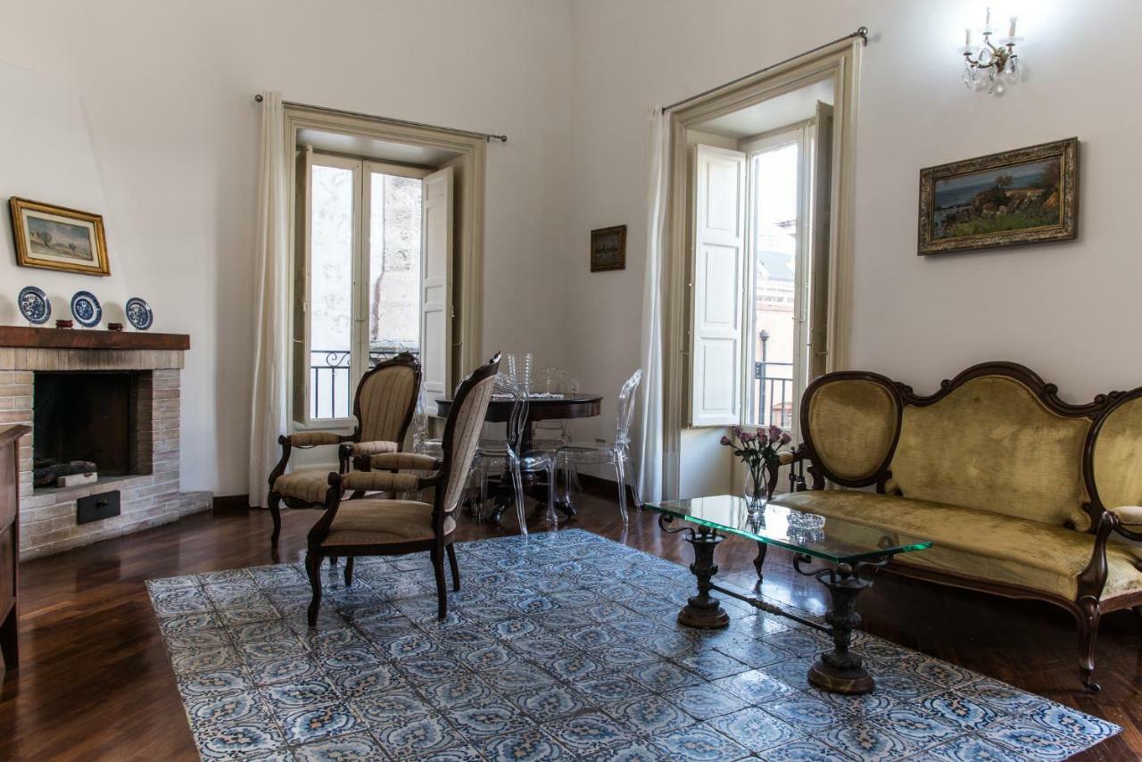 Appartamento Palazzo Pace Al Cassaro Palerme Extérieur photo